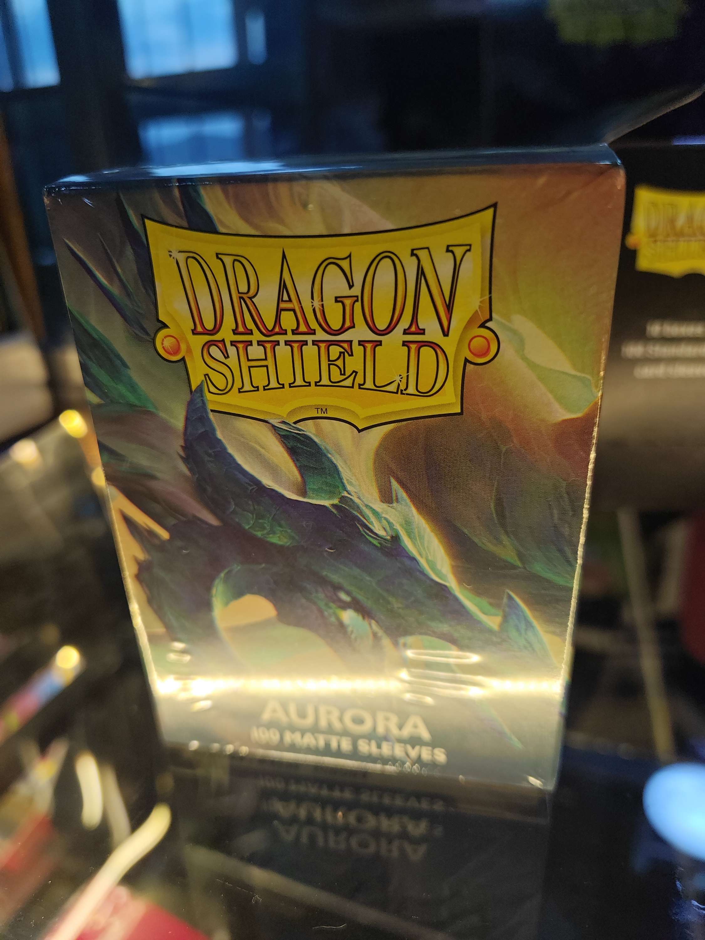 Dragon shield (100) Aurora sleeves Standar