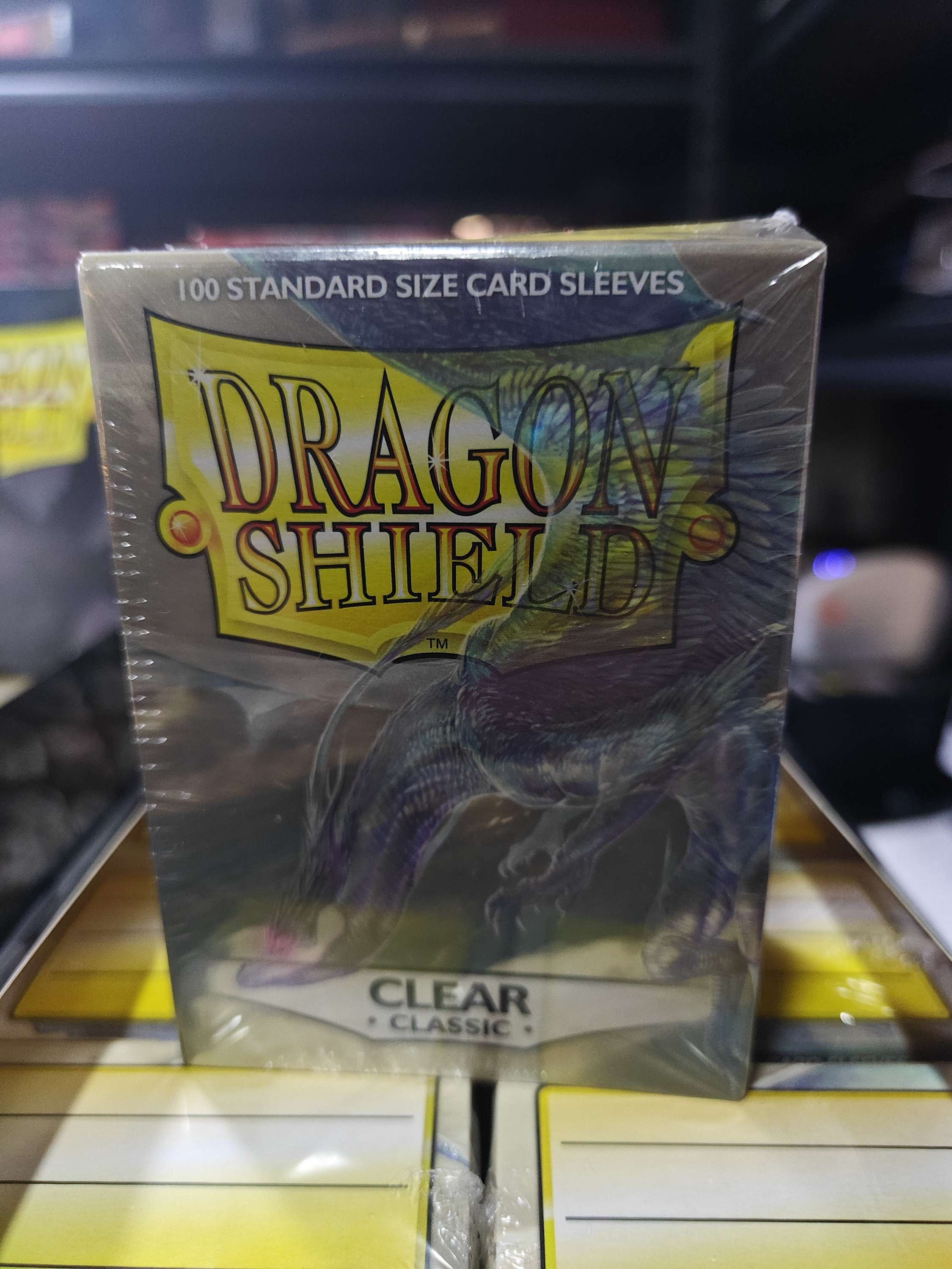 Dragon shield (100) clear sleeves Standar