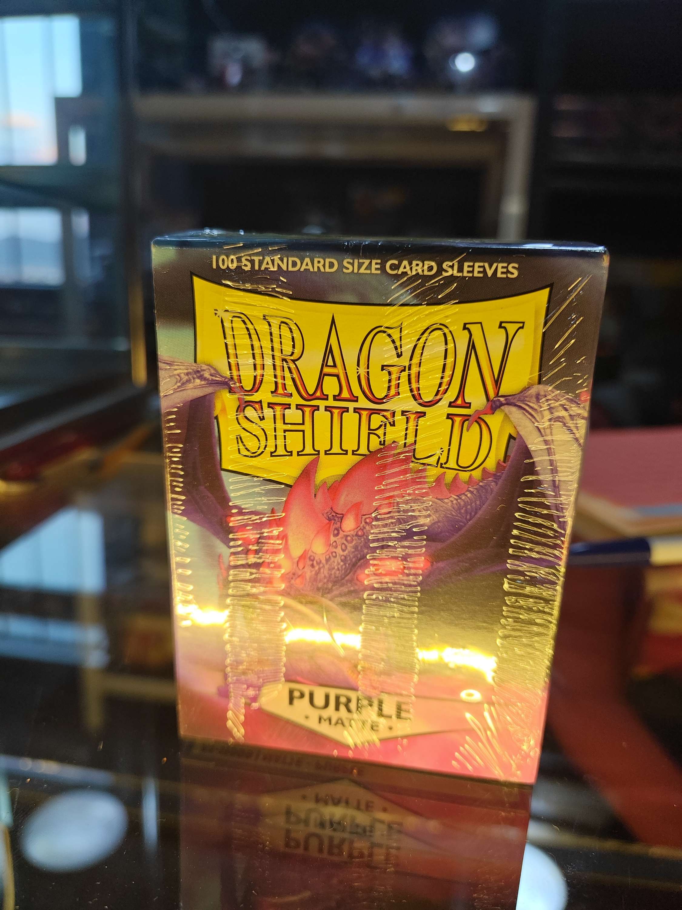 Dragon shield (100) Purple sleeves Standar