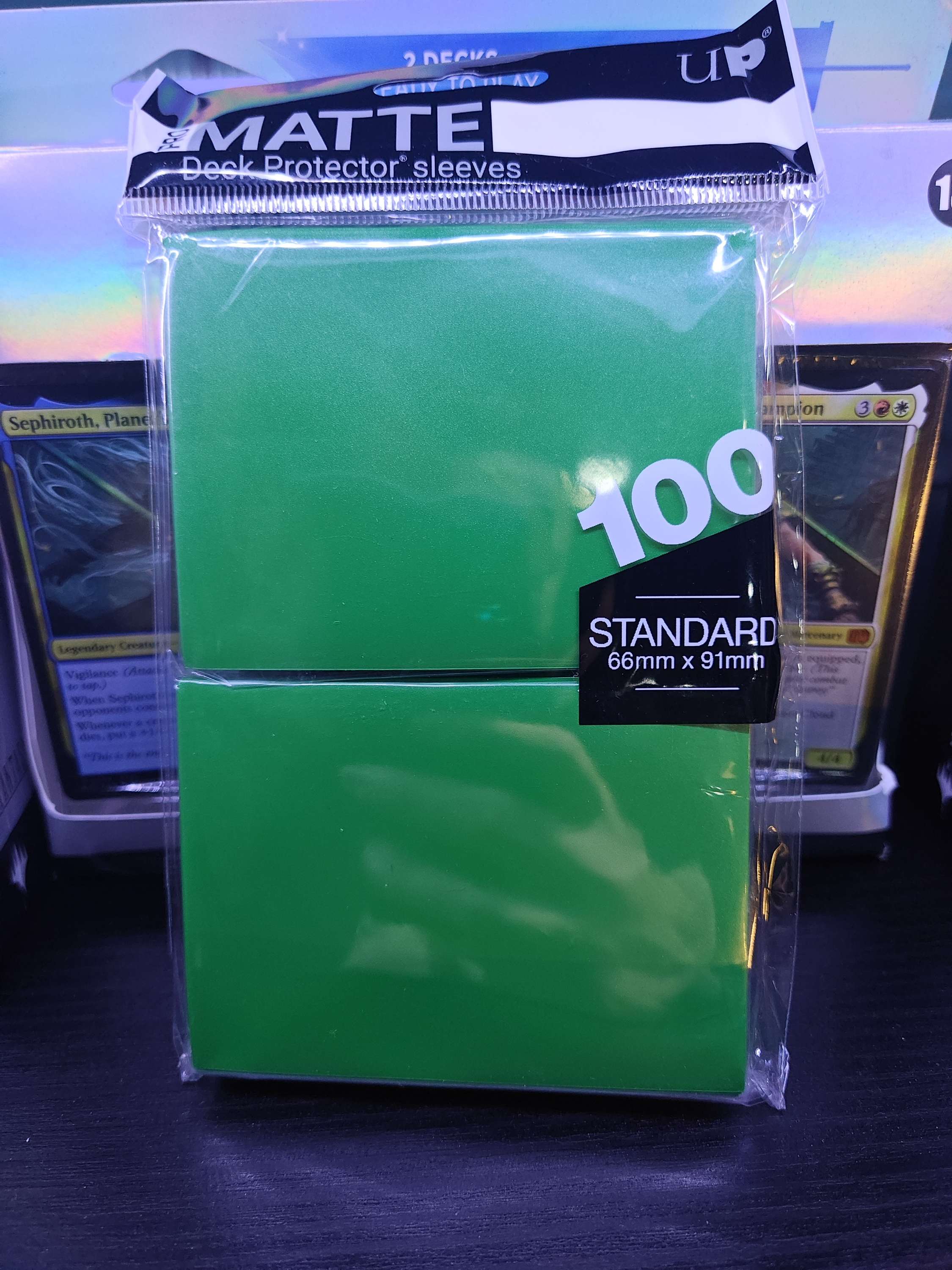 UP Matte Sleeves (100) Standar Green
