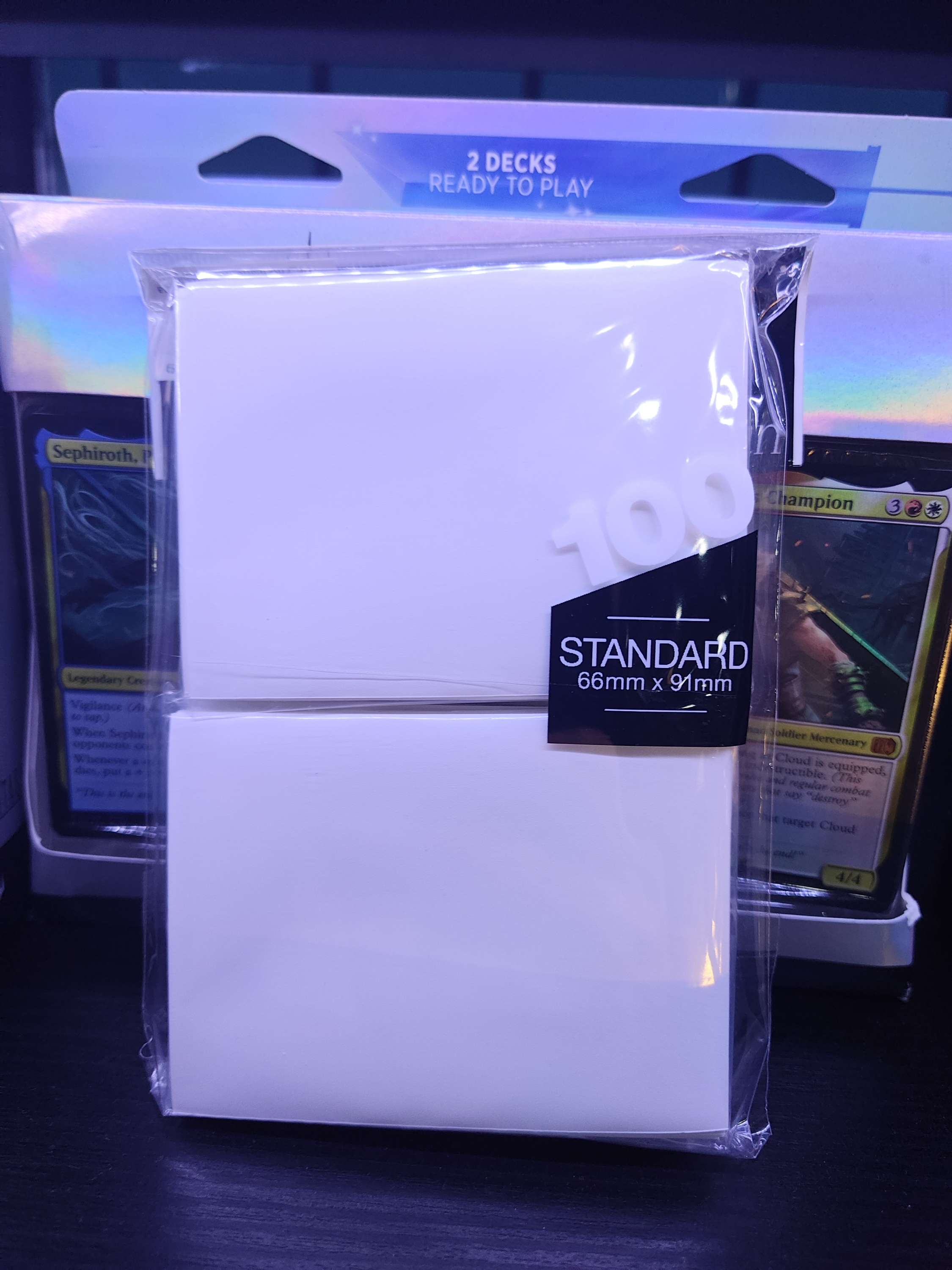 UP Matte Sleeves (100) Standar White