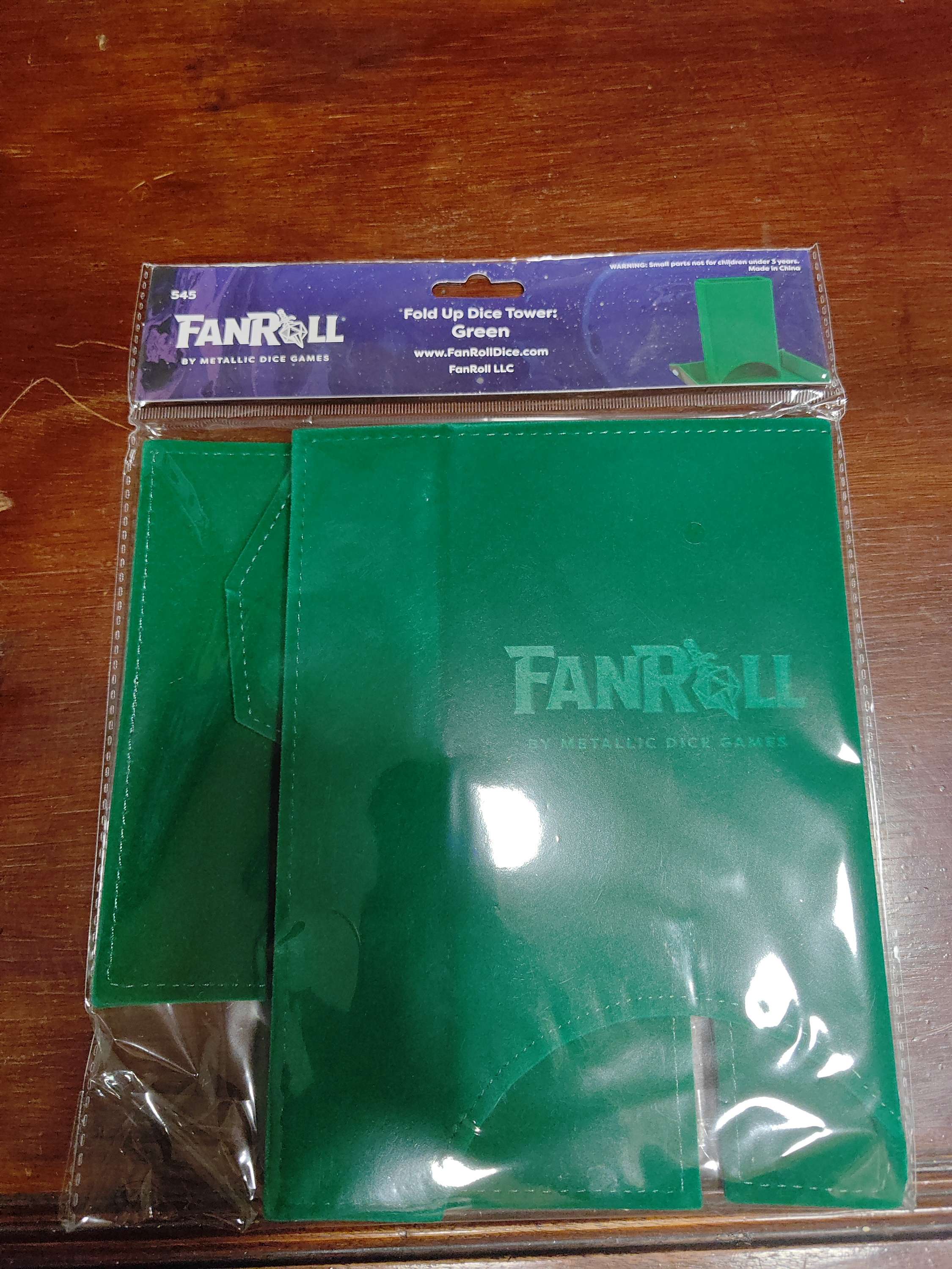 D20 Plush Dice Bag - green