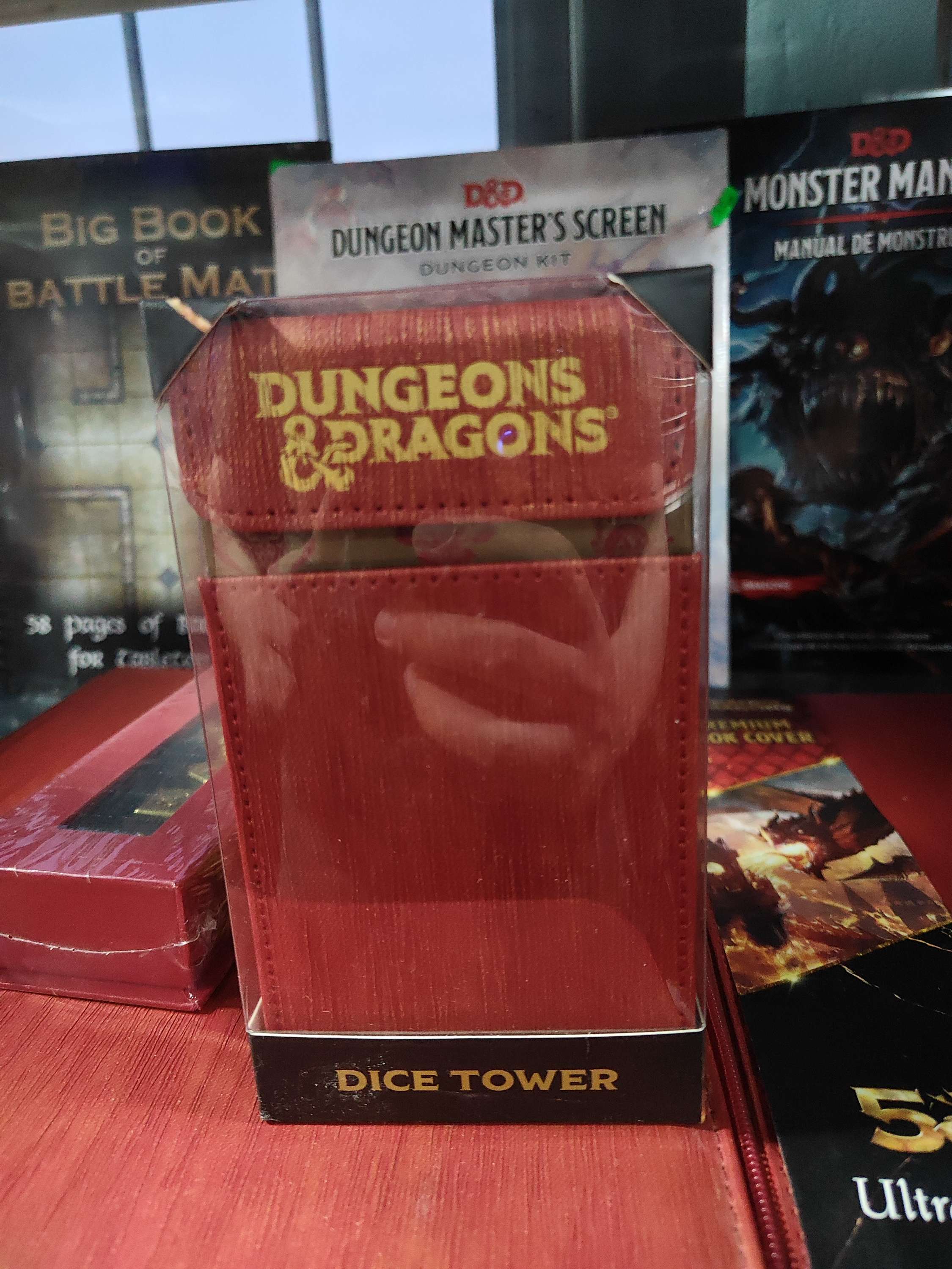DnD 50th aniversary Dice tower