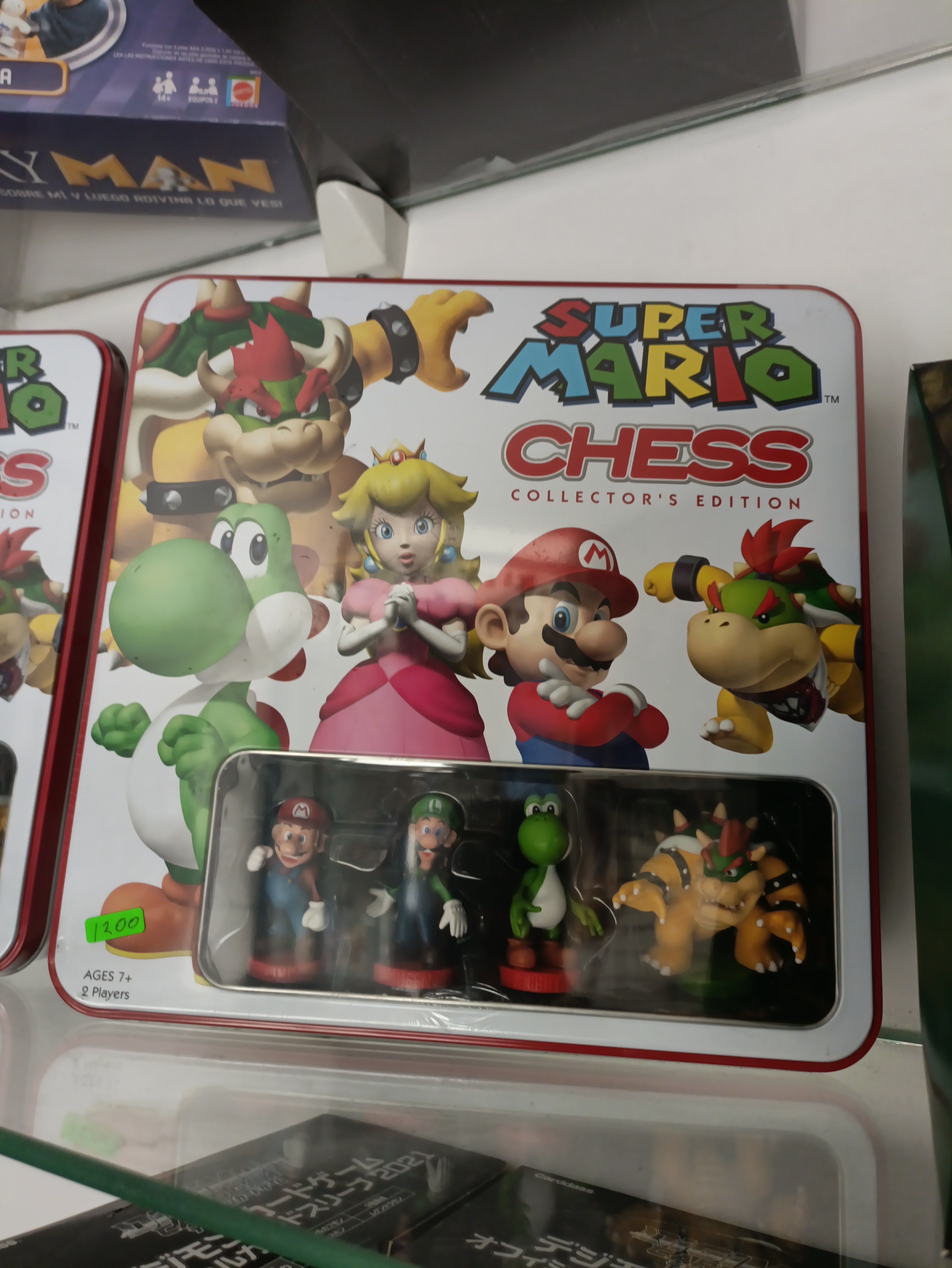 Super Mario chess collector's edition