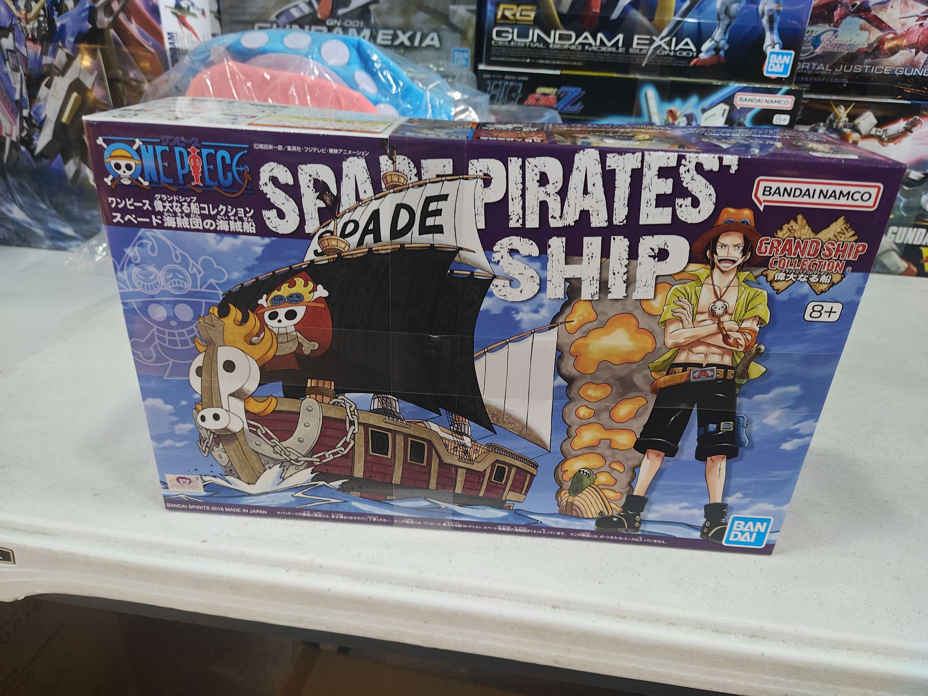 Bandai hobby one piece grand ship collection model kit spade pirates